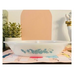 Vintage Glasbake Divided Oval Casserole Dish J2352 – Blue Fruit Milk Glass